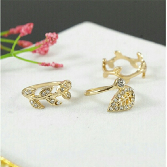 ❤ NEW Women's 3 PCS Rings Set Gokd color - Picture 2 of 8